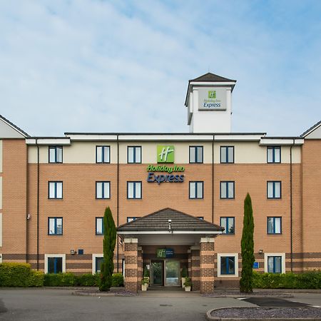 Holiday Inn Express London - Dartford, An Ihg Hotel Buitenkant foto