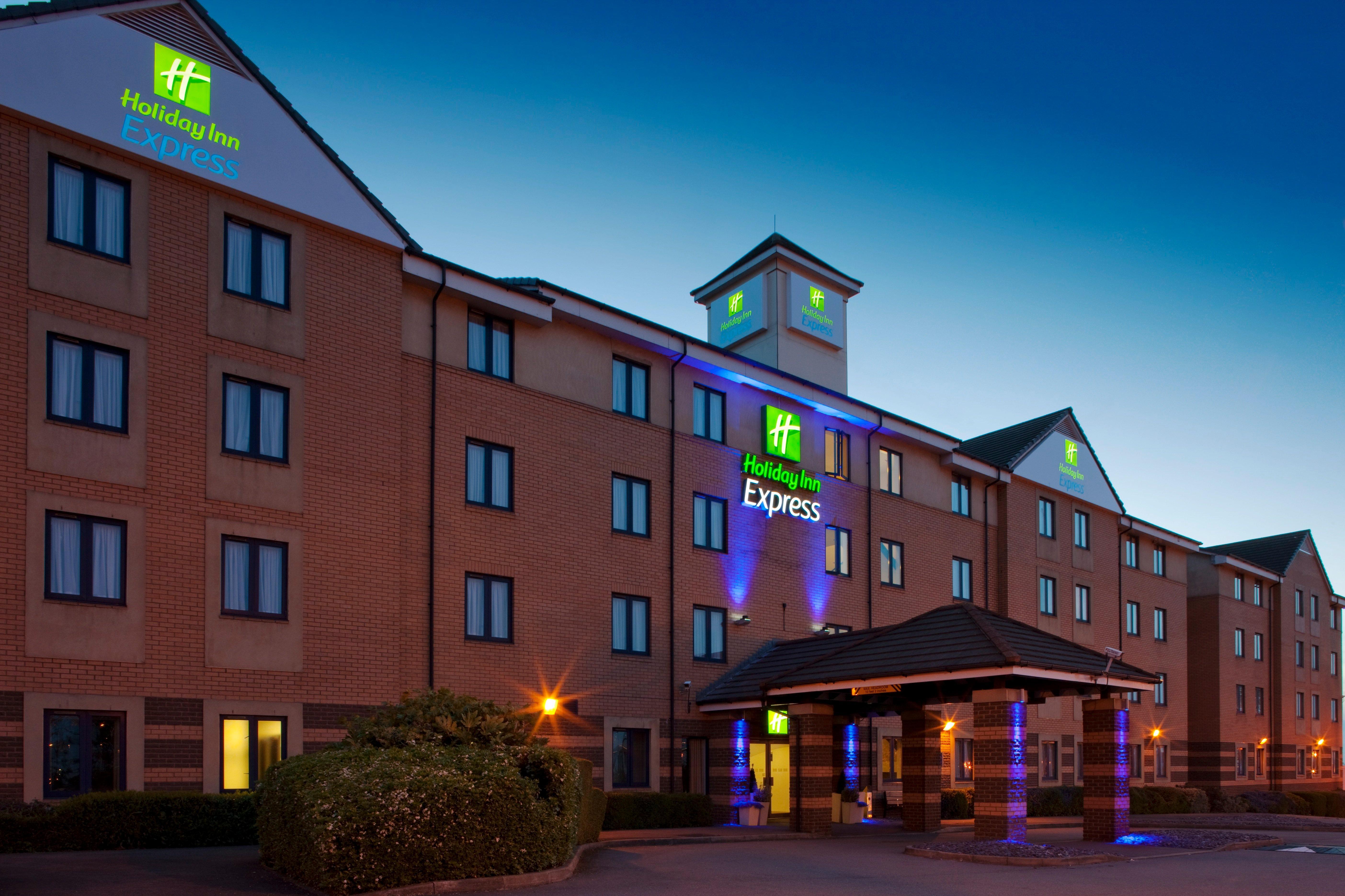 Holiday Inn Express London - Dartford, An Ihg Hotel Buitenkant foto