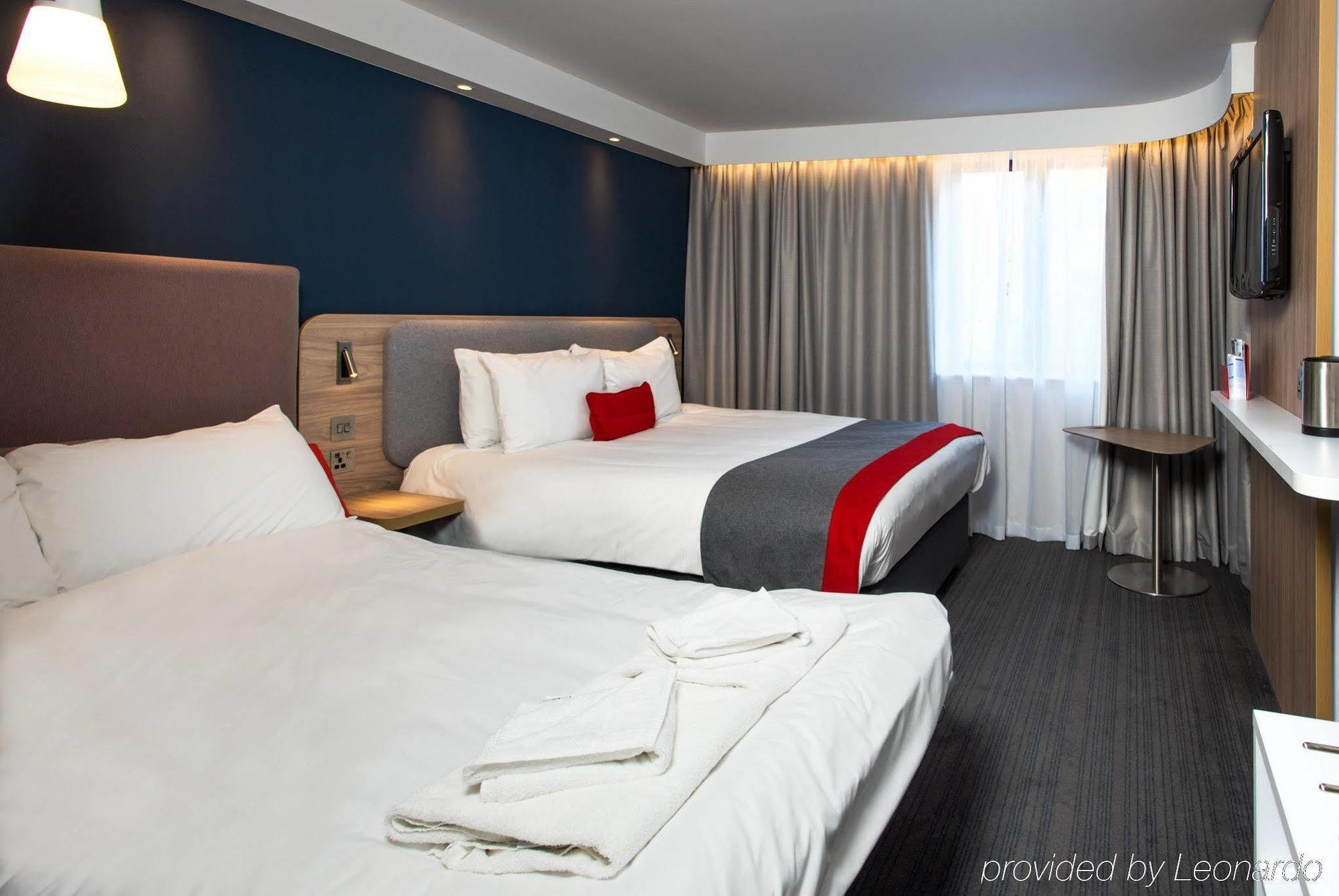 Holiday Inn Express London - Dartford, An Ihg Hotel Buitenkant foto